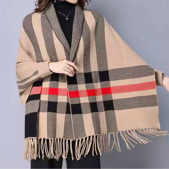 Chic Plaid Fringe Shawl/Poncho - Picture 3 of 6